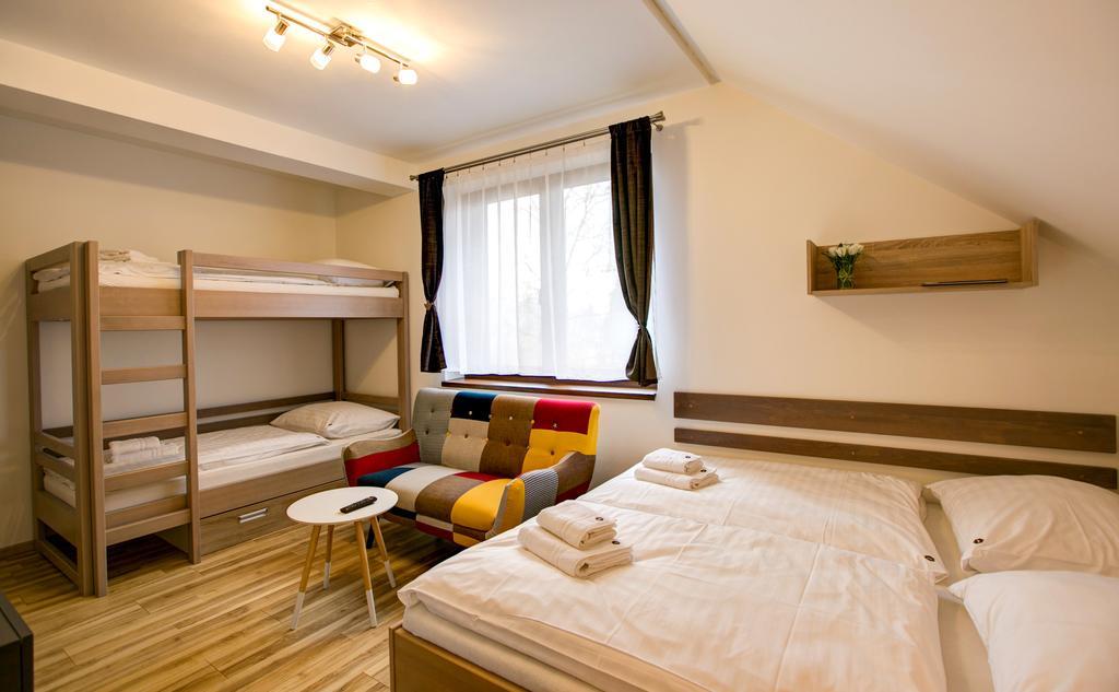 Apartmany Tri Studnicky เดมานอฟสกา โดลินา ภายนอก รูปภาพ