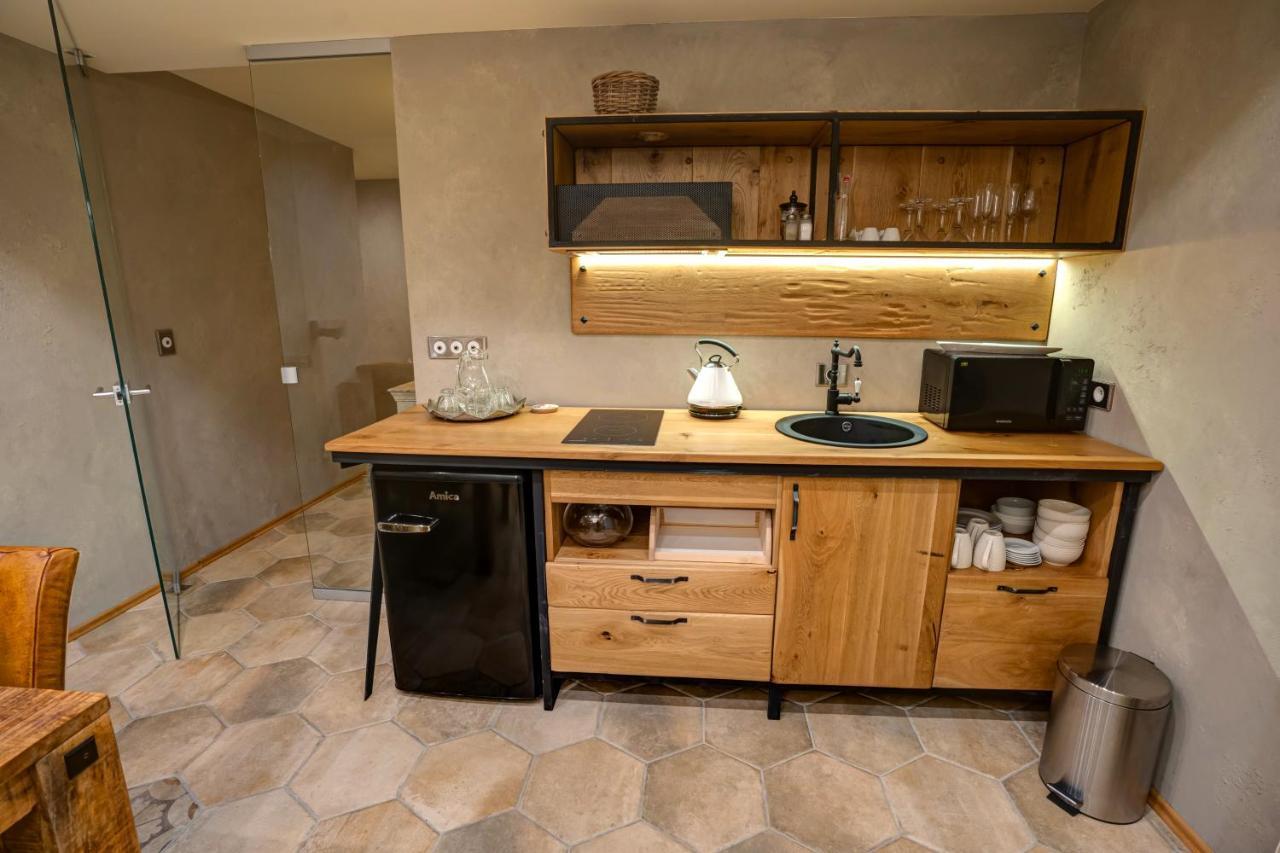 Apartmany Tri Studnicky เดมานอฟสกา โดลินา ภายนอก รูปภาพ